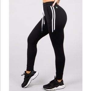 BuffBunny Joggers